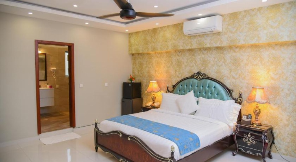 Orchards Cottage Hotel Main image